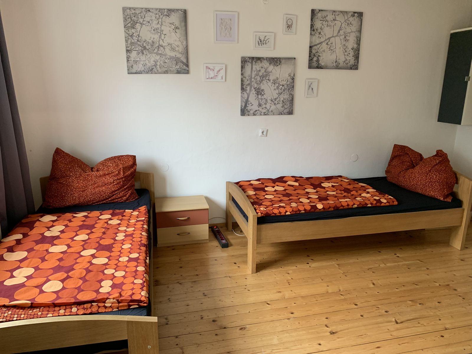 Wohnung 1: zweites Schlafzimmer
